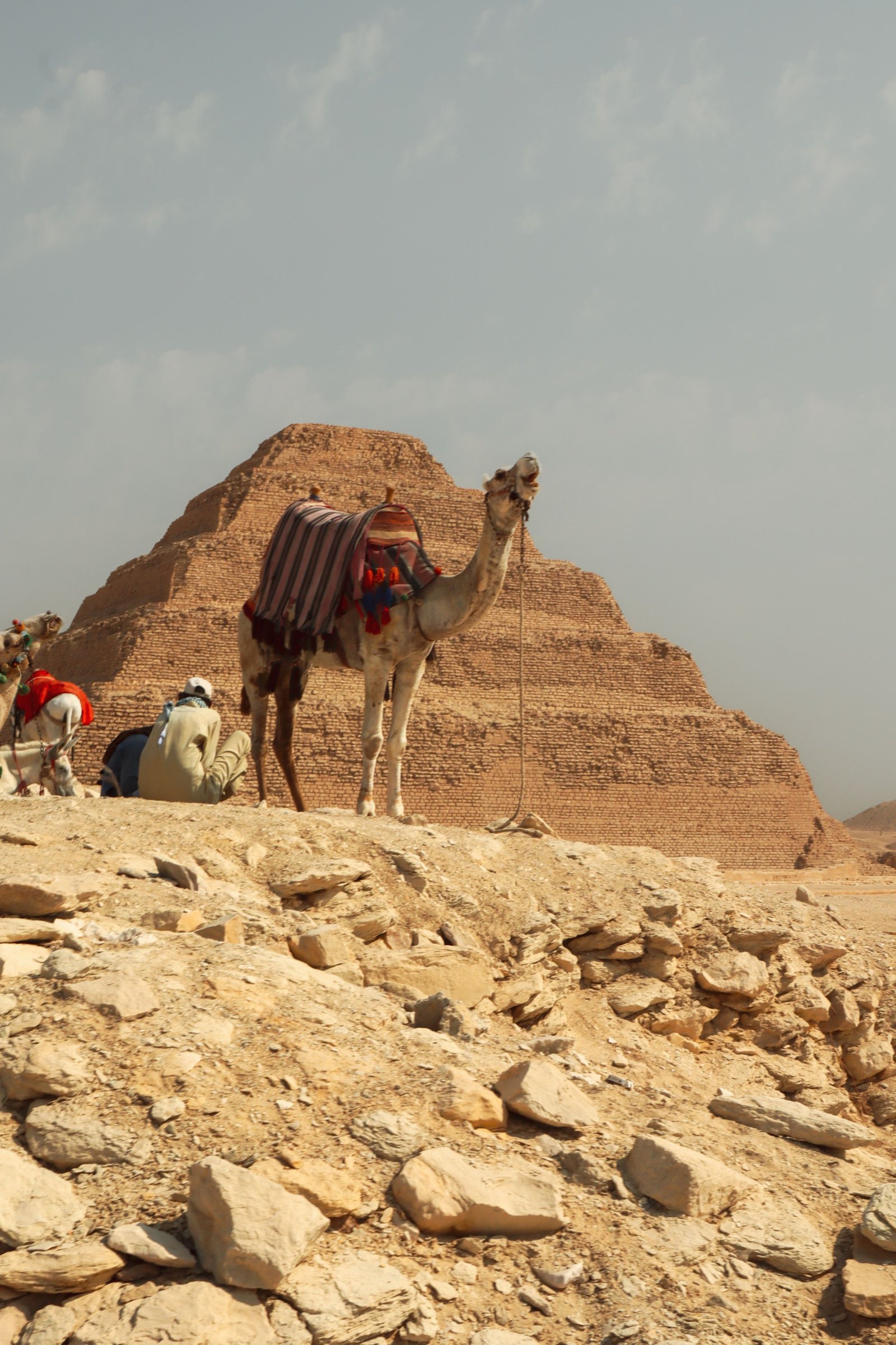 Saqqara, Dahshur and Memphis : the Pyramids Before Giza Pyramids